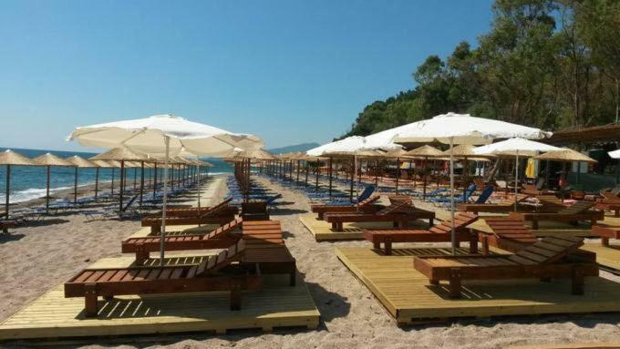 Burano Camping Beach-Bar Nea Thesi المظهر الخارجي الصورة
